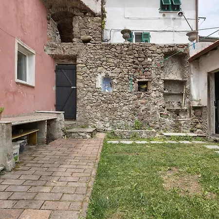 Al Castello * Valeriano Lunense
