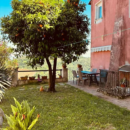 Al Castello * Valeriano Lunense